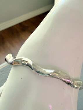 Vintage Solid British Wavy Sterling Silver Sculpted Wave Bracelet